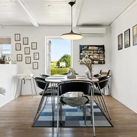 Mari - 150m From The Sea By Interhome Tranekær